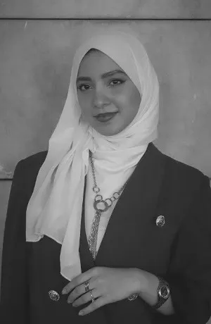 Portrait of Zainab Almashoor